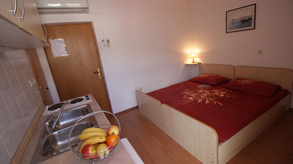 Apartments Ivka Omiš Værelse billede
