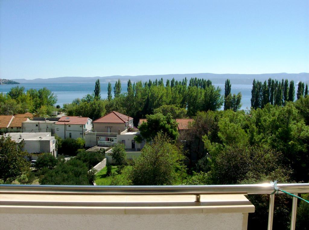 Apartments Ivka Omiš Eksteriør billede